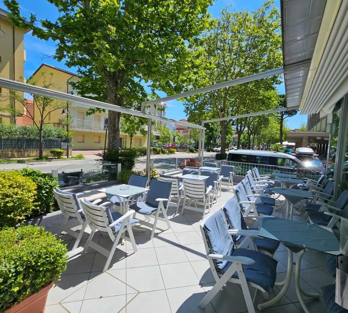 **  Hotel Costanza Cesenatico Italy